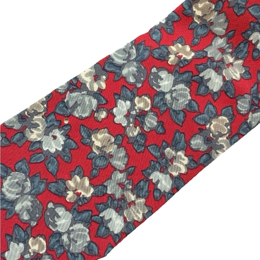 Austin Silk Floral Men's Tie in Red and Blue Cottagecore - Picture 3 of 5